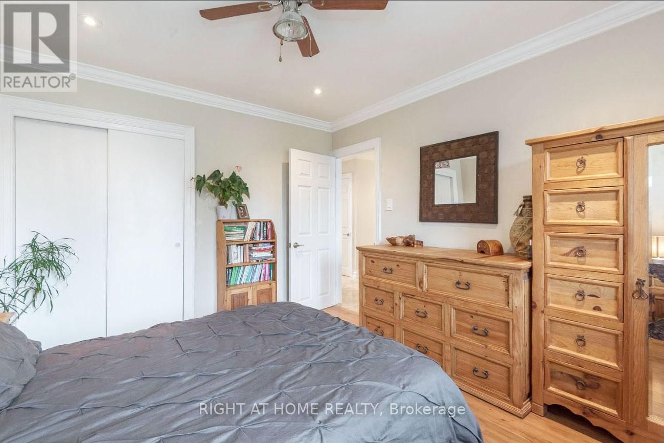 456 SCARSDALE CRESCENT Image 22