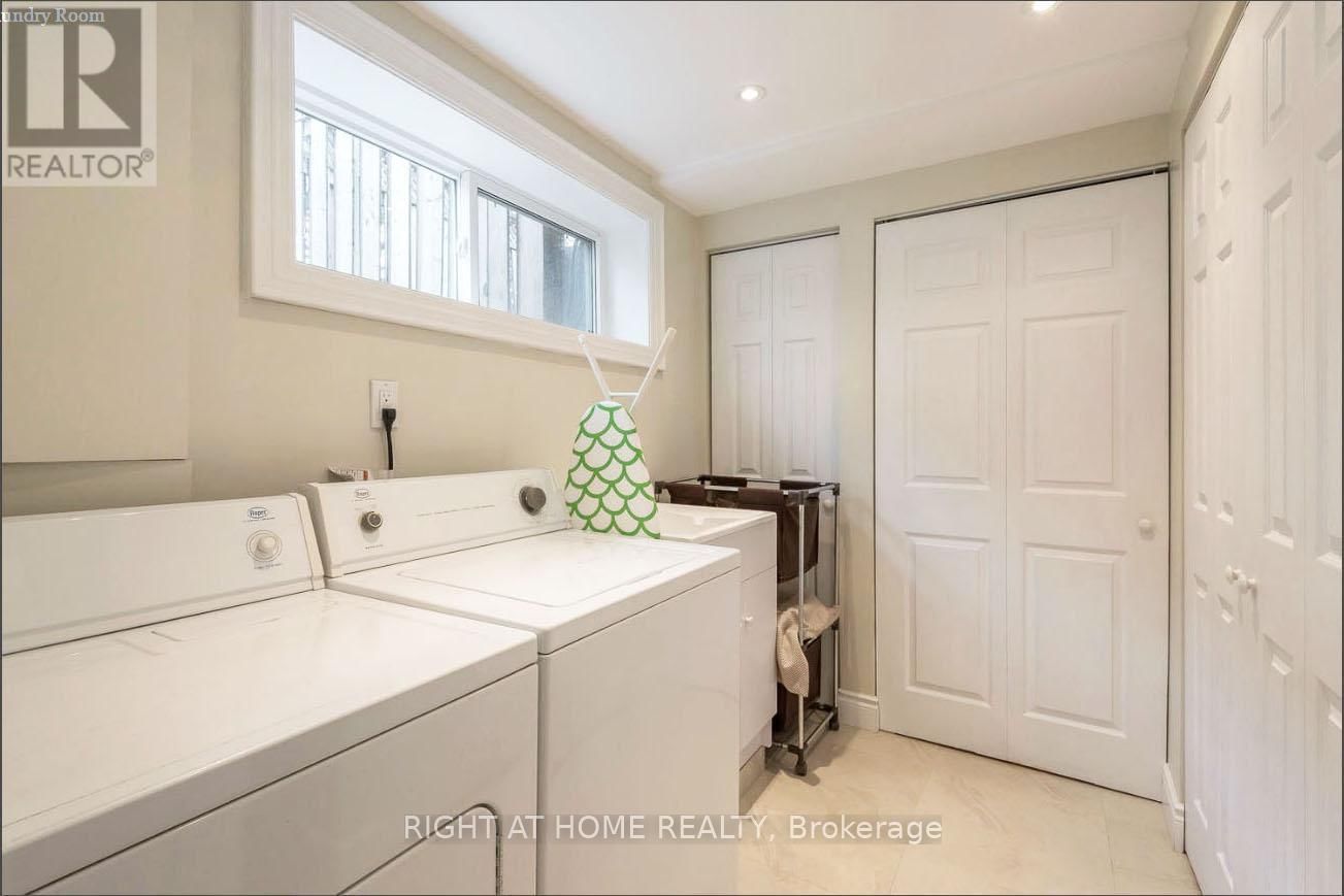 456 SCARSDALE CRESCENT Image 31