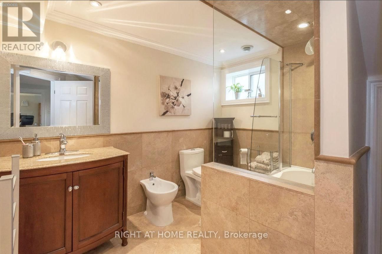 456 SCARSDALE CRESCENT Image 33