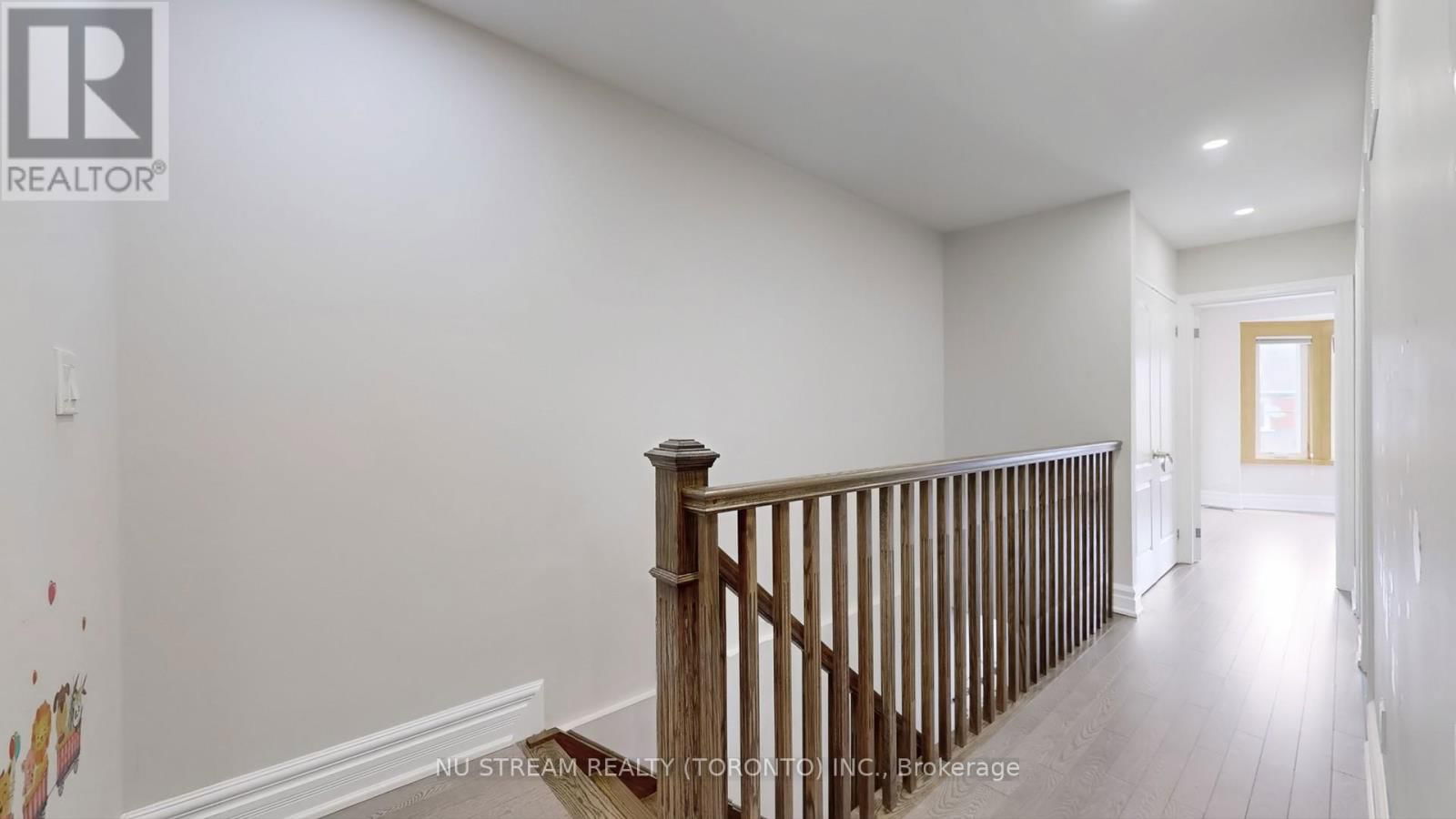 1040 OSSINGTON AVENUE Image 12