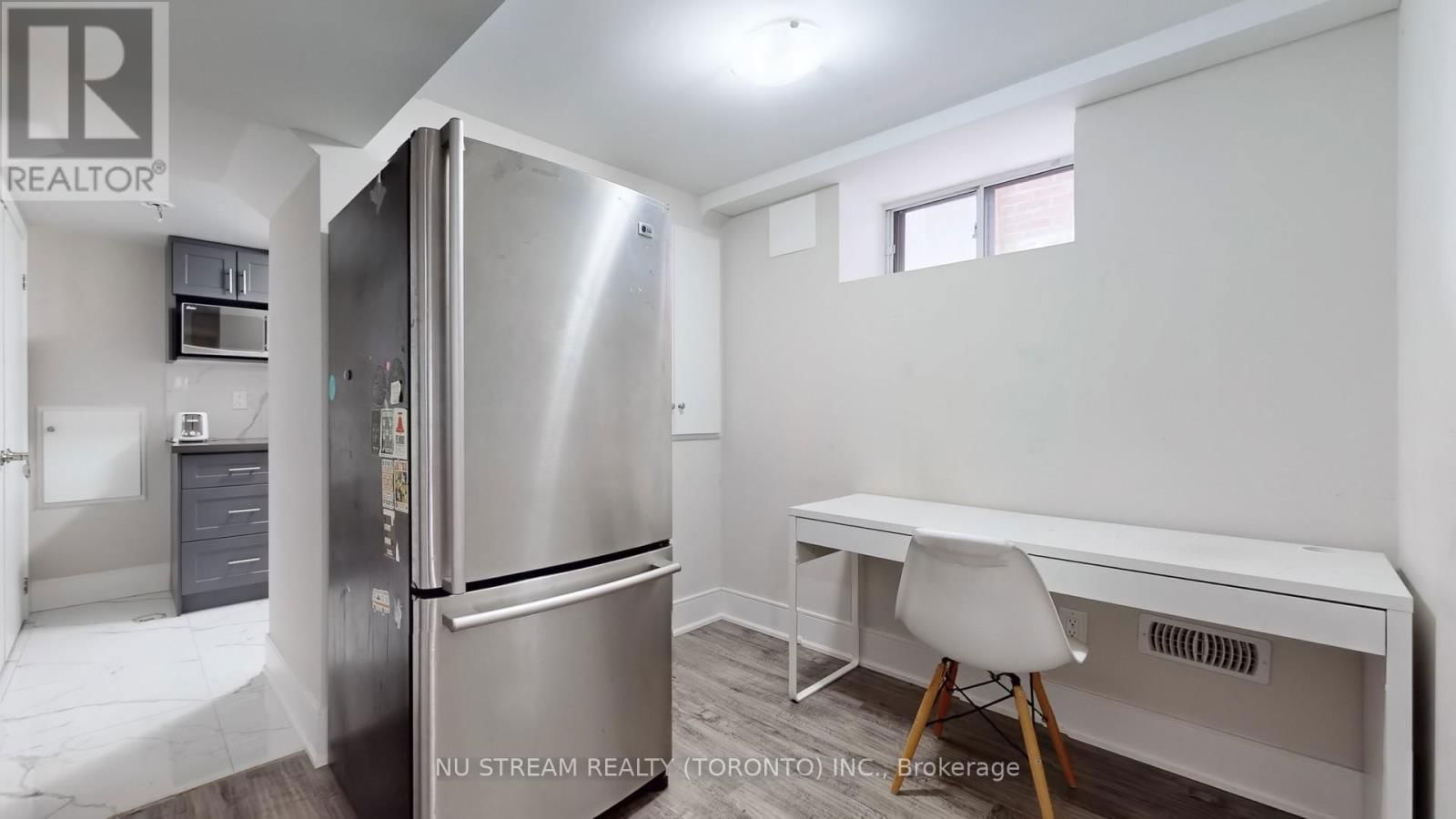1040 OSSINGTON AVENUE Image 26