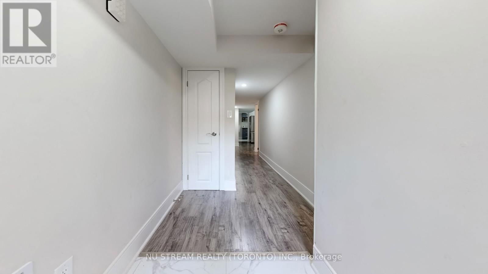 1040 OSSINGTON AVENUE Image 36