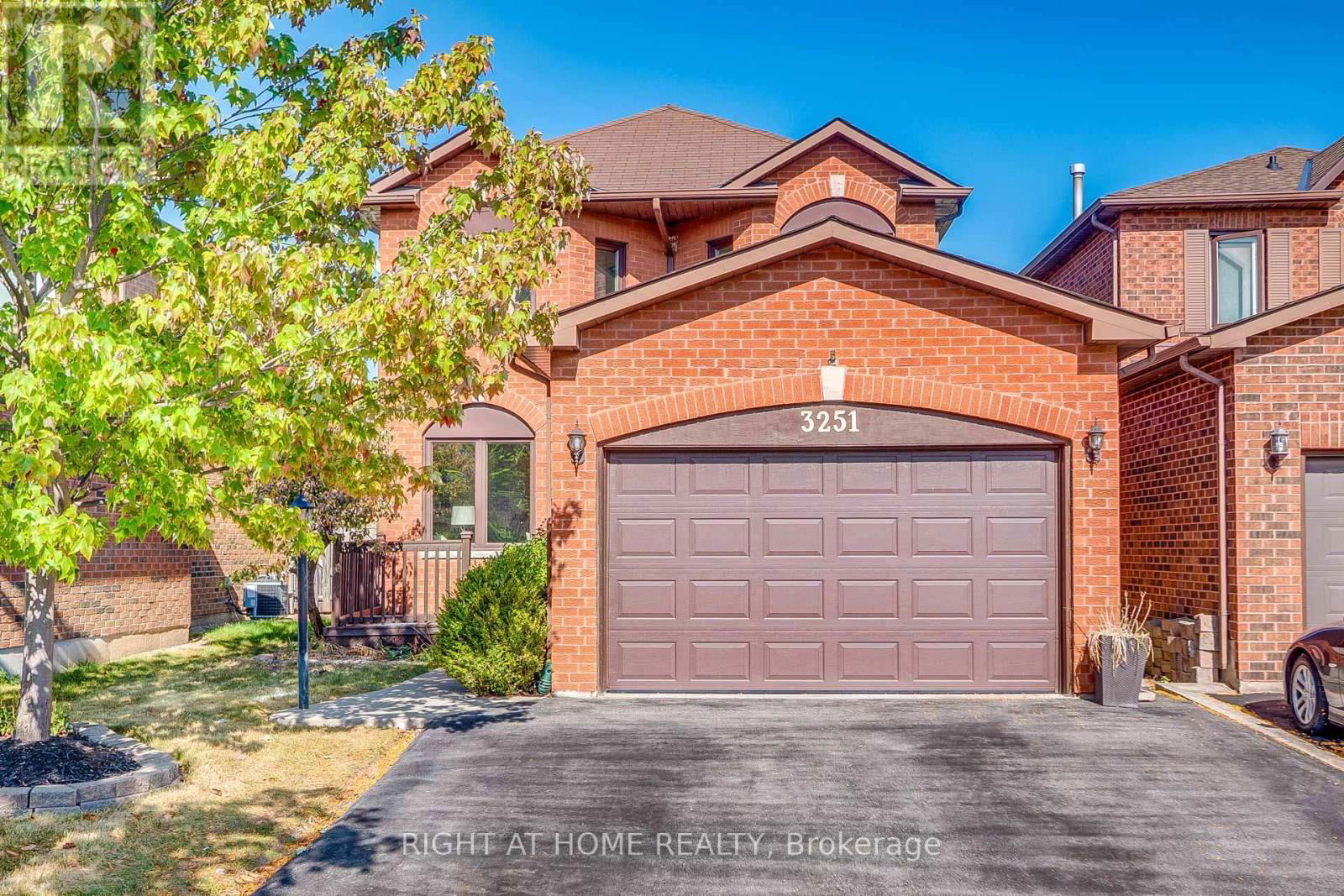 3251 GREENBELT CRESCENT Image 1