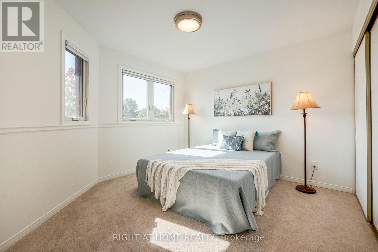 3251 GREENBELT CRESCENT Image 21