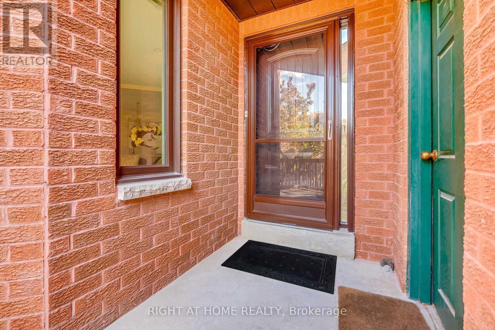 3251 GREENBELT CRESCENT Image 3