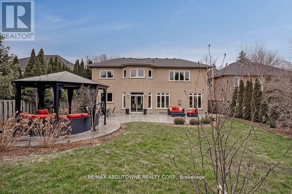 393 CLAREMONT CRESCENT Image 48