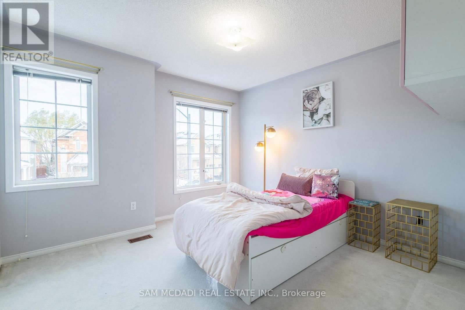 5562 KATY GATE Image 18