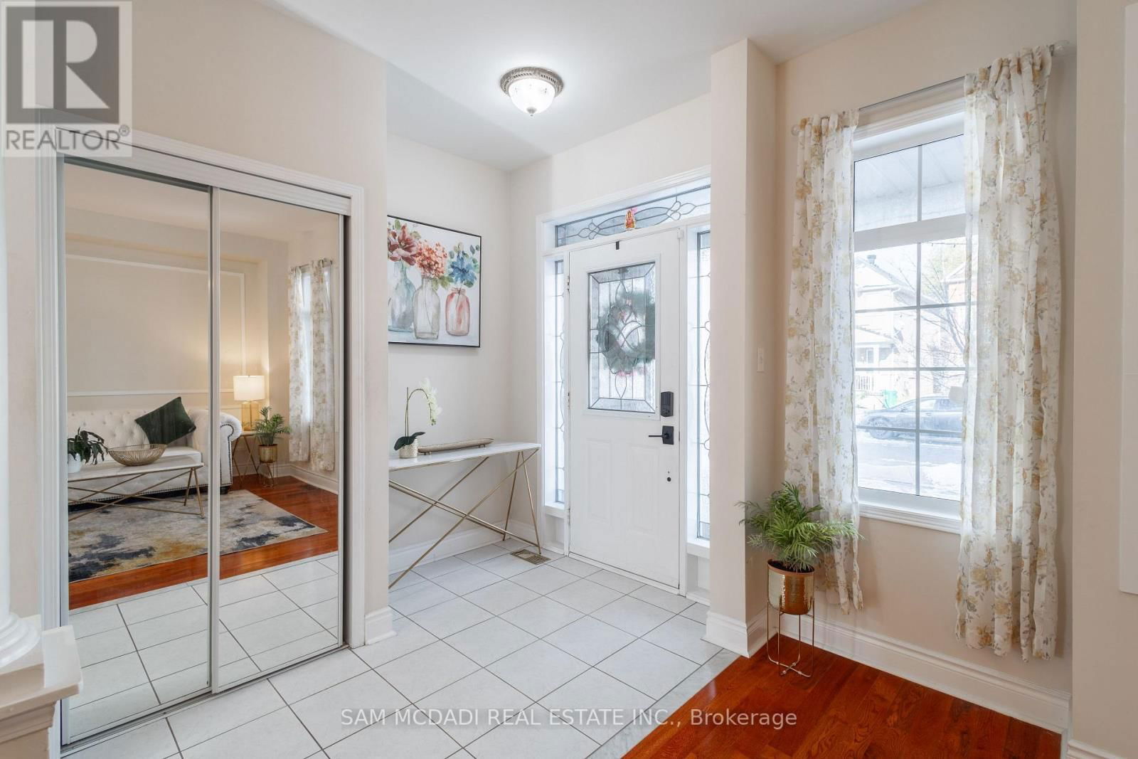 5562 KATY GATE Image 3