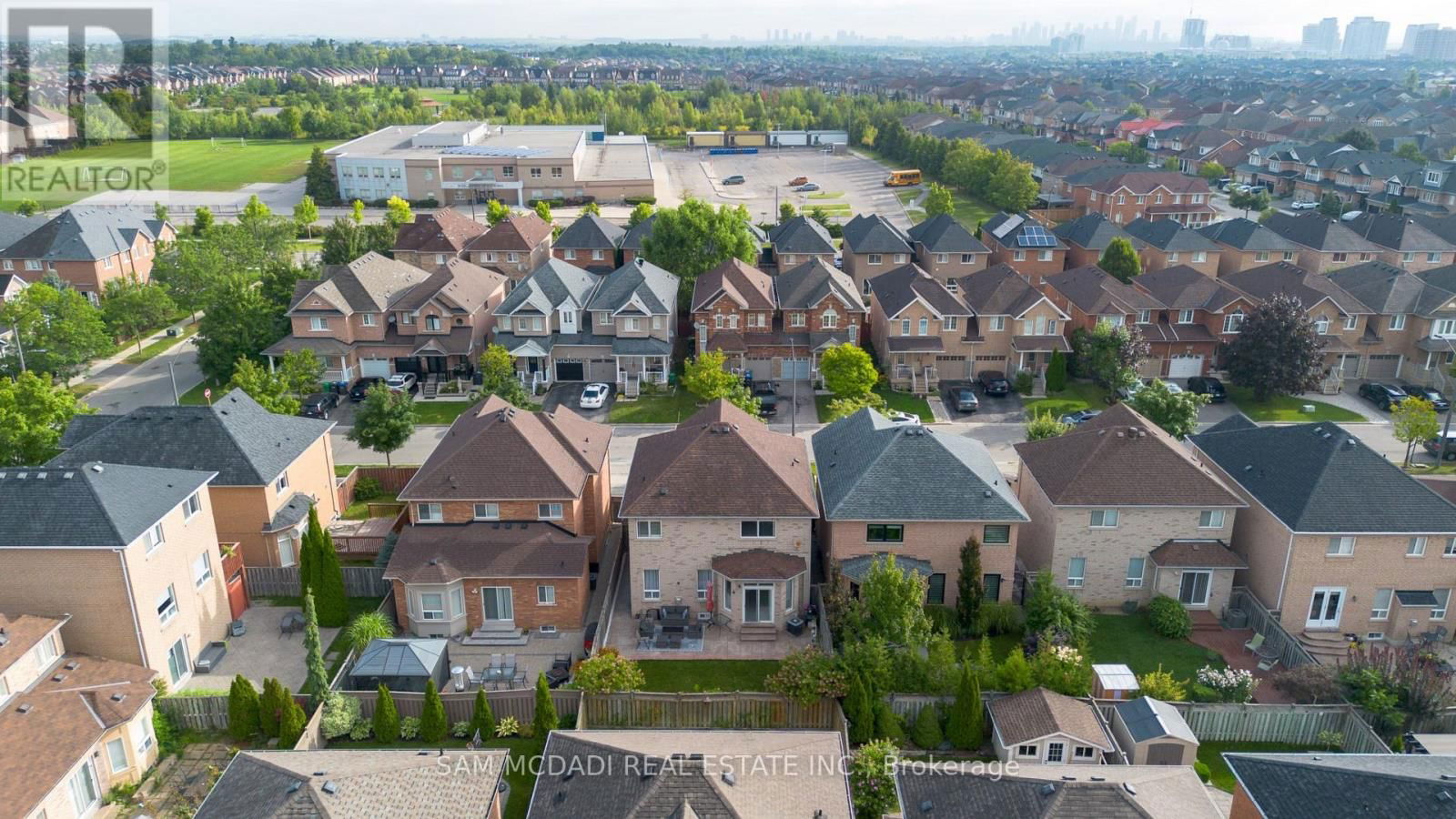 5562 KATY GATE Image 33