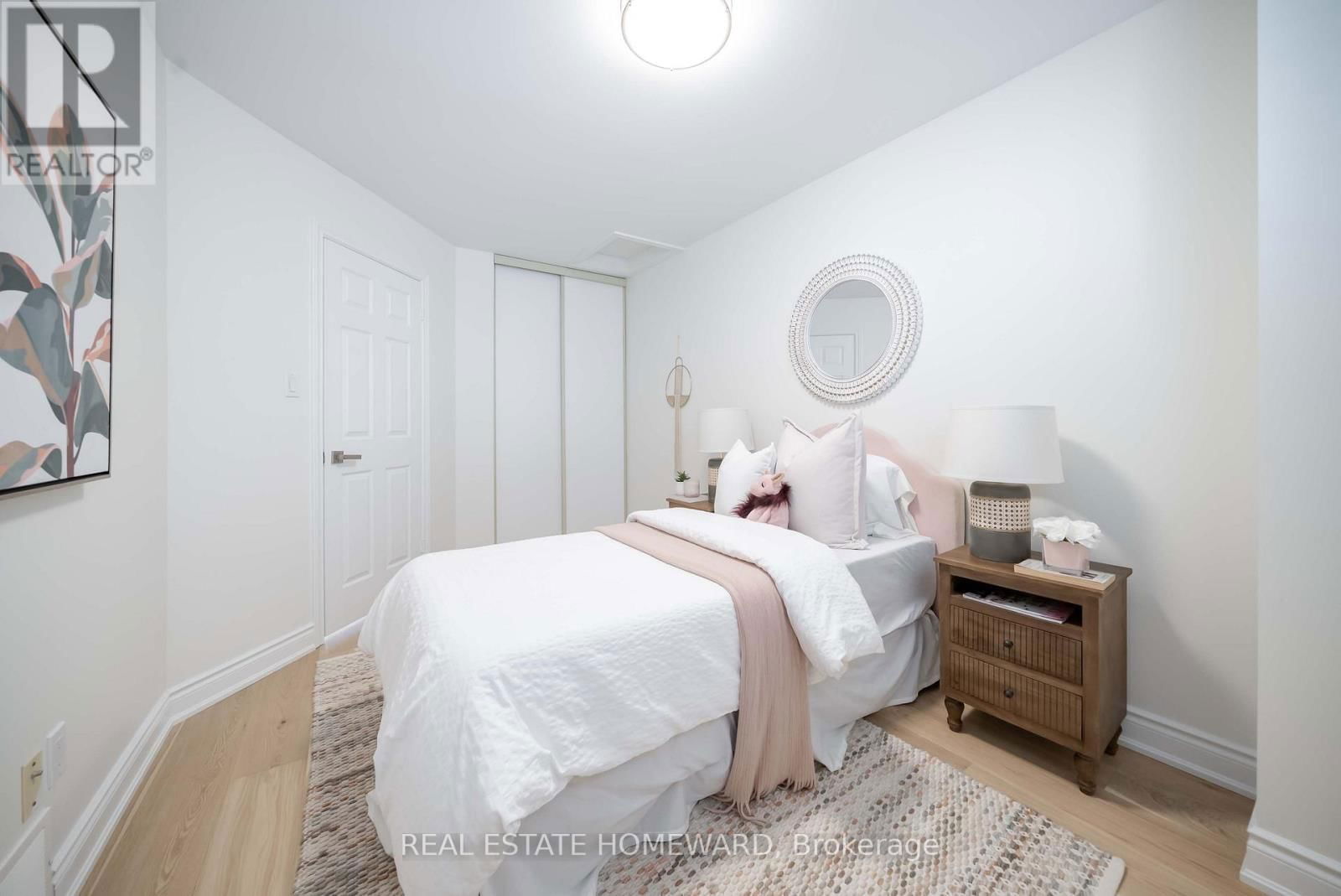 2 - 2314 MARINE DRIVE Image 23