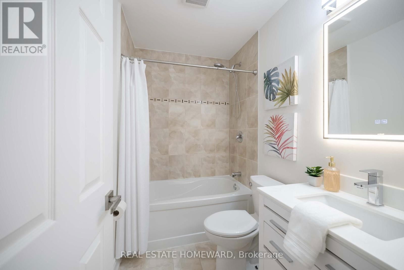 2 - 2314 MARINE DRIVE Image 24