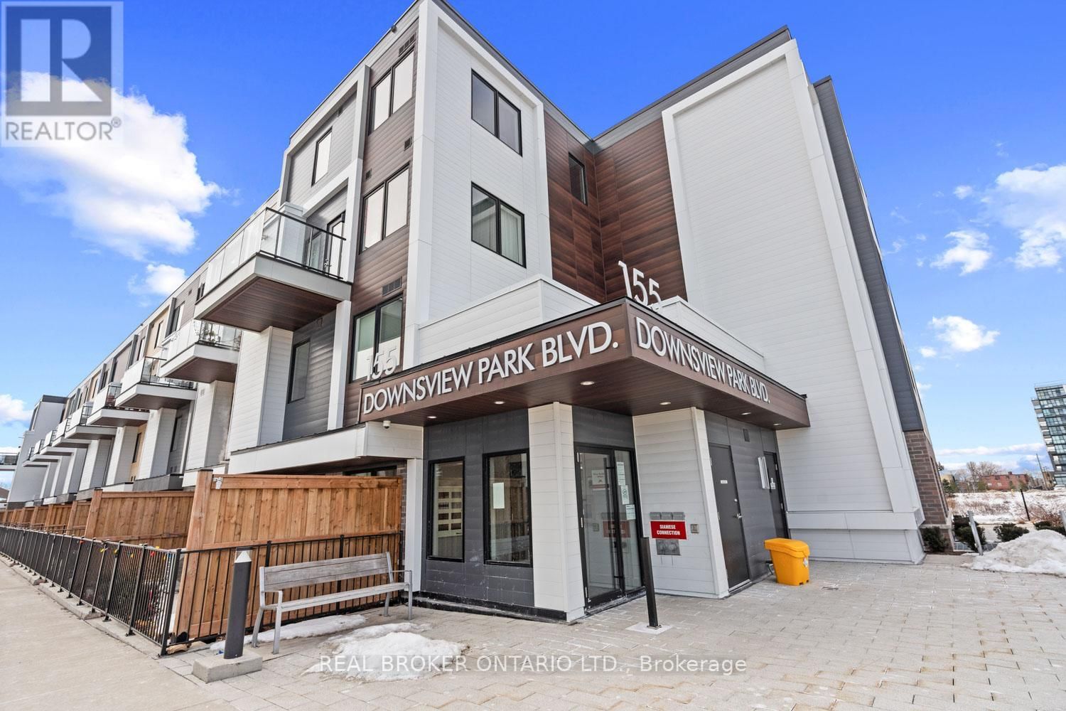 105 - 155 DOWNSVIEW PARK BOULEVARD Image 1