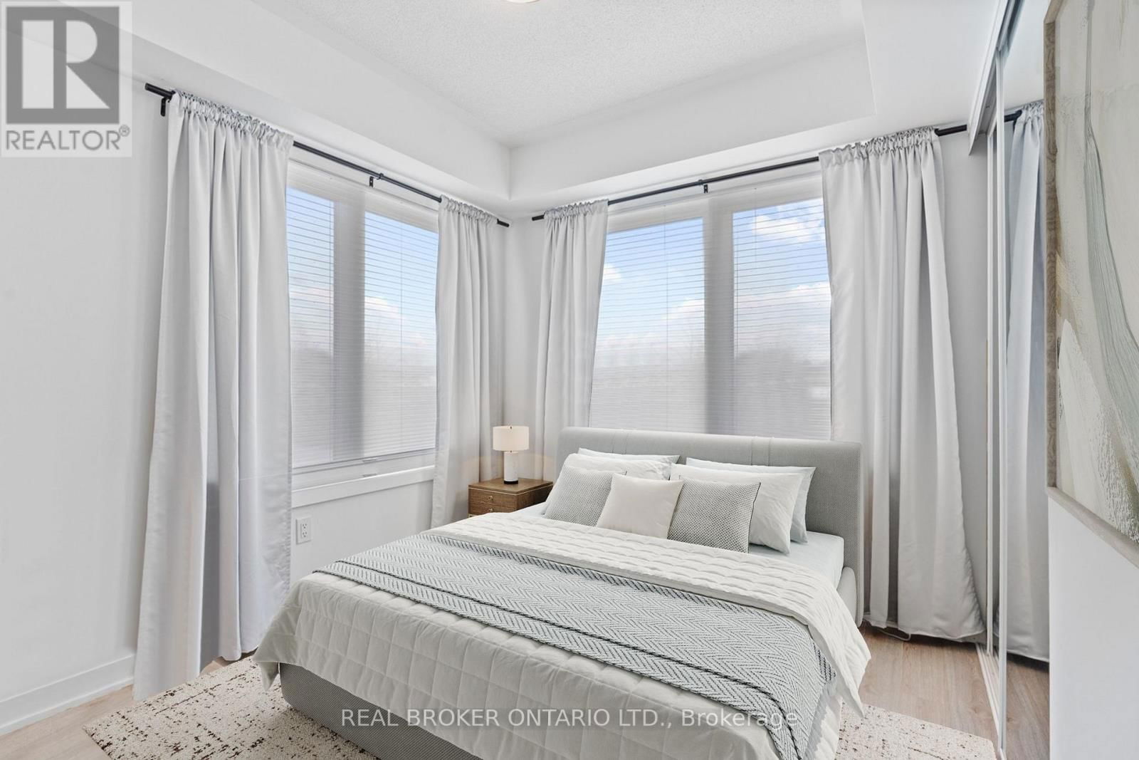 105 - 155 DOWNSVIEW PARK BOULEVARD Image 24
