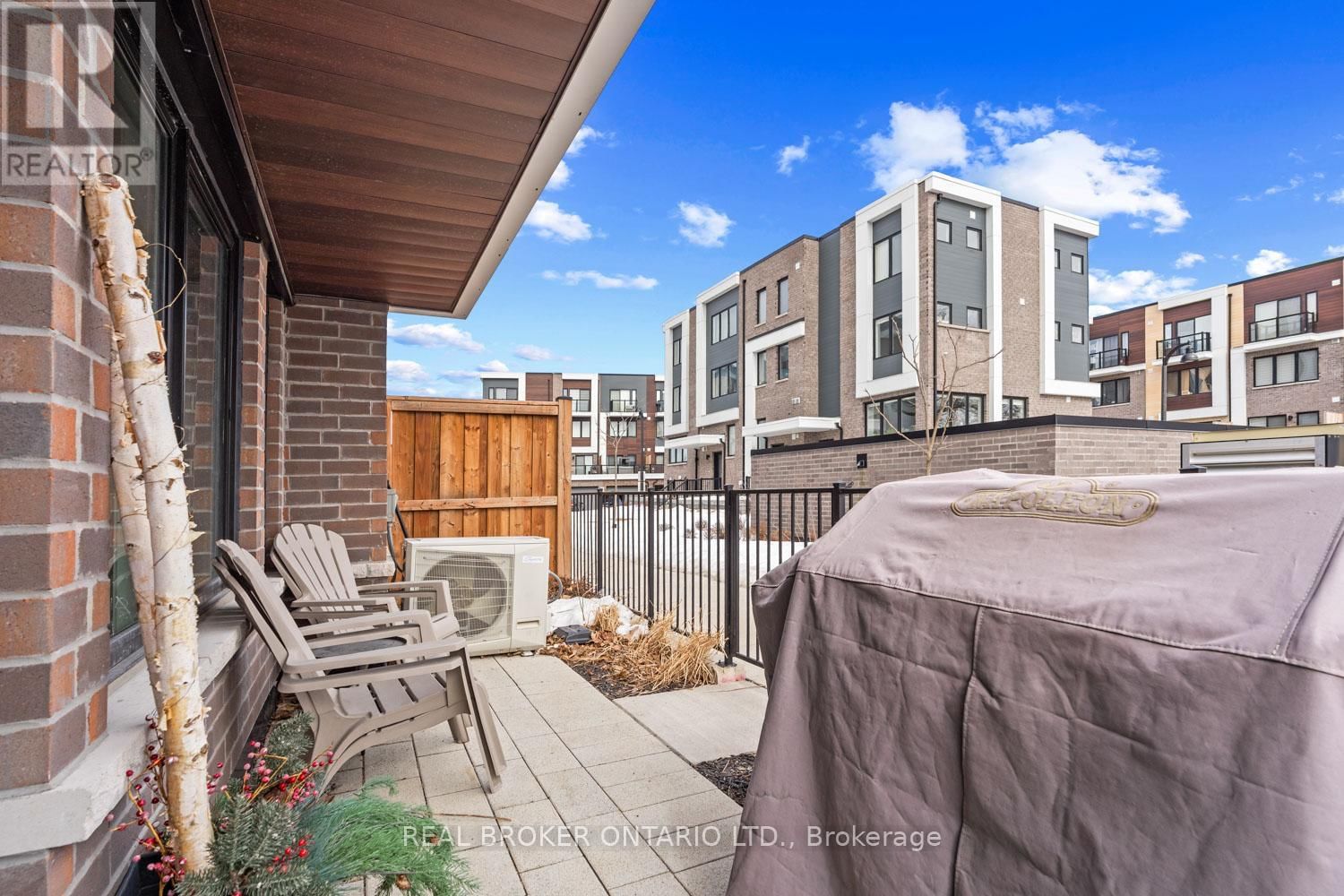 105 - 155 DOWNSVIEW PARK BOULEVARD Image 31