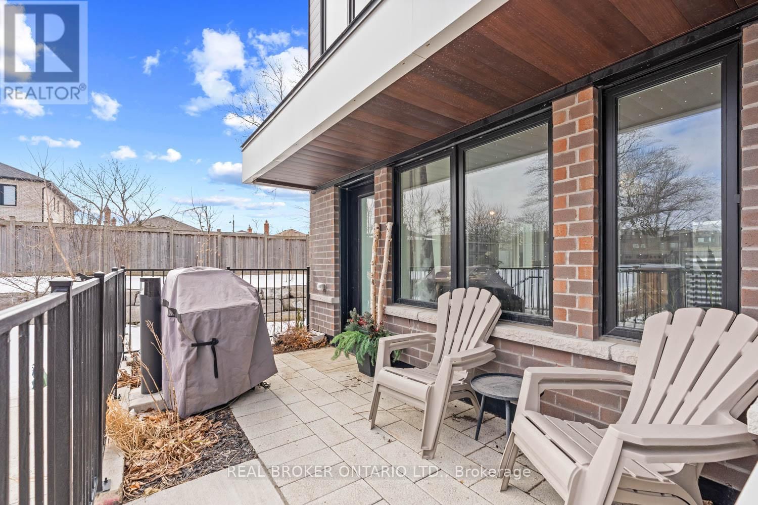 105 - 155 DOWNSVIEW PARK BOULEVARD Image 32