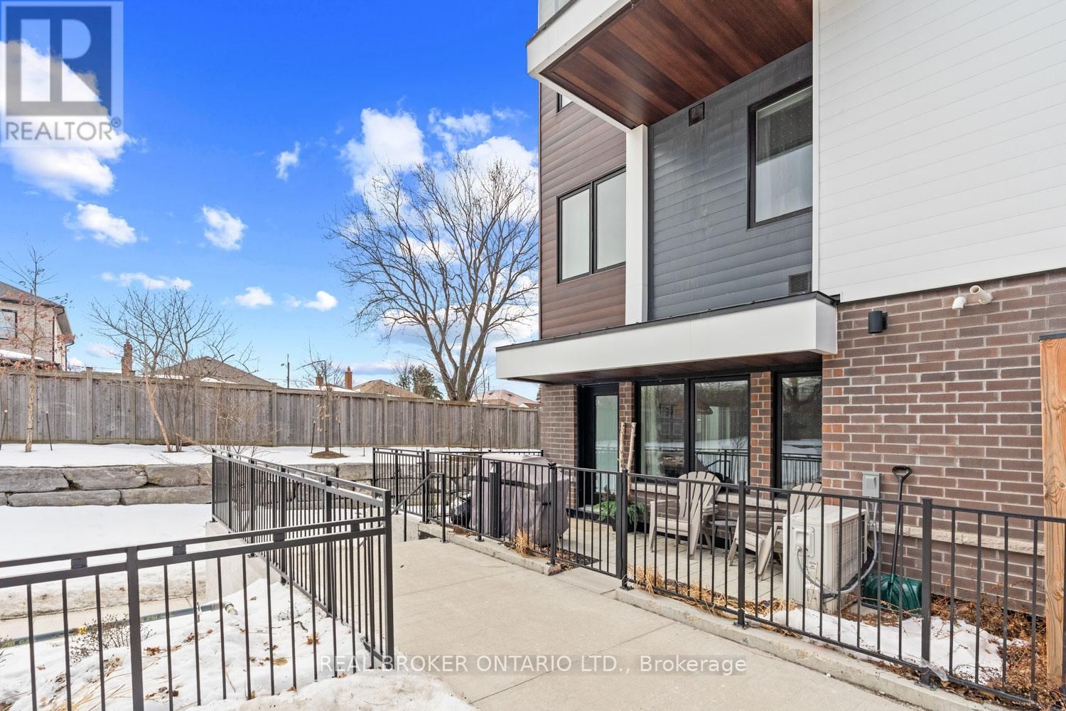 105 - 155 DOWNSVIEW PARK BOULEVARD Image 33