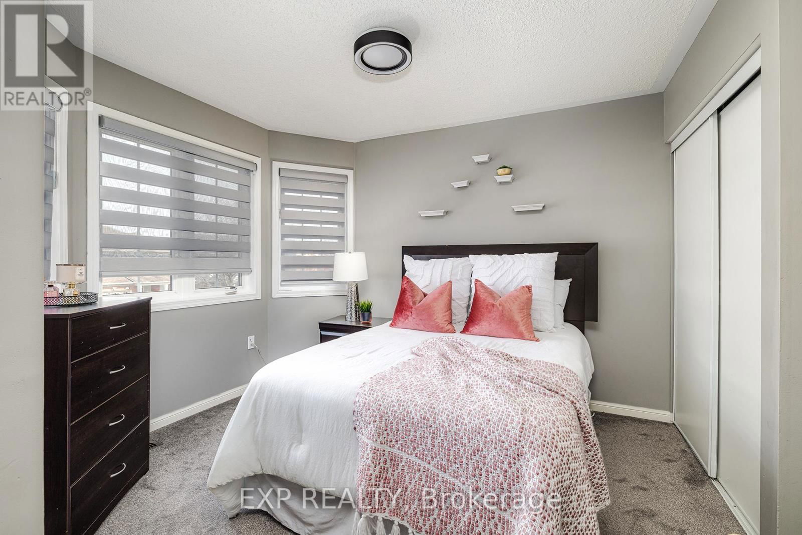 73 JESSOP DRIVE Image 15