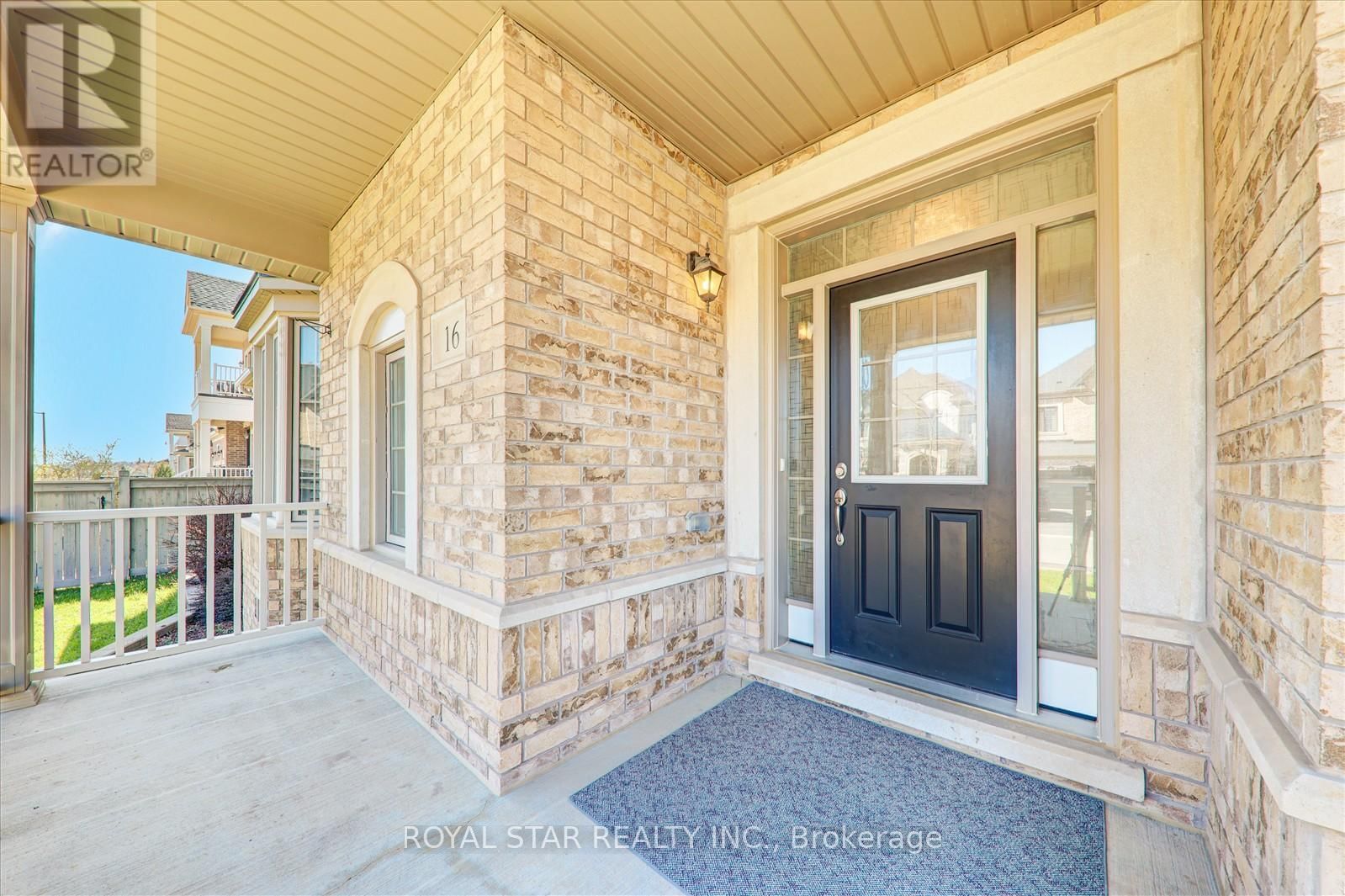16 VETCH STREET Image 5