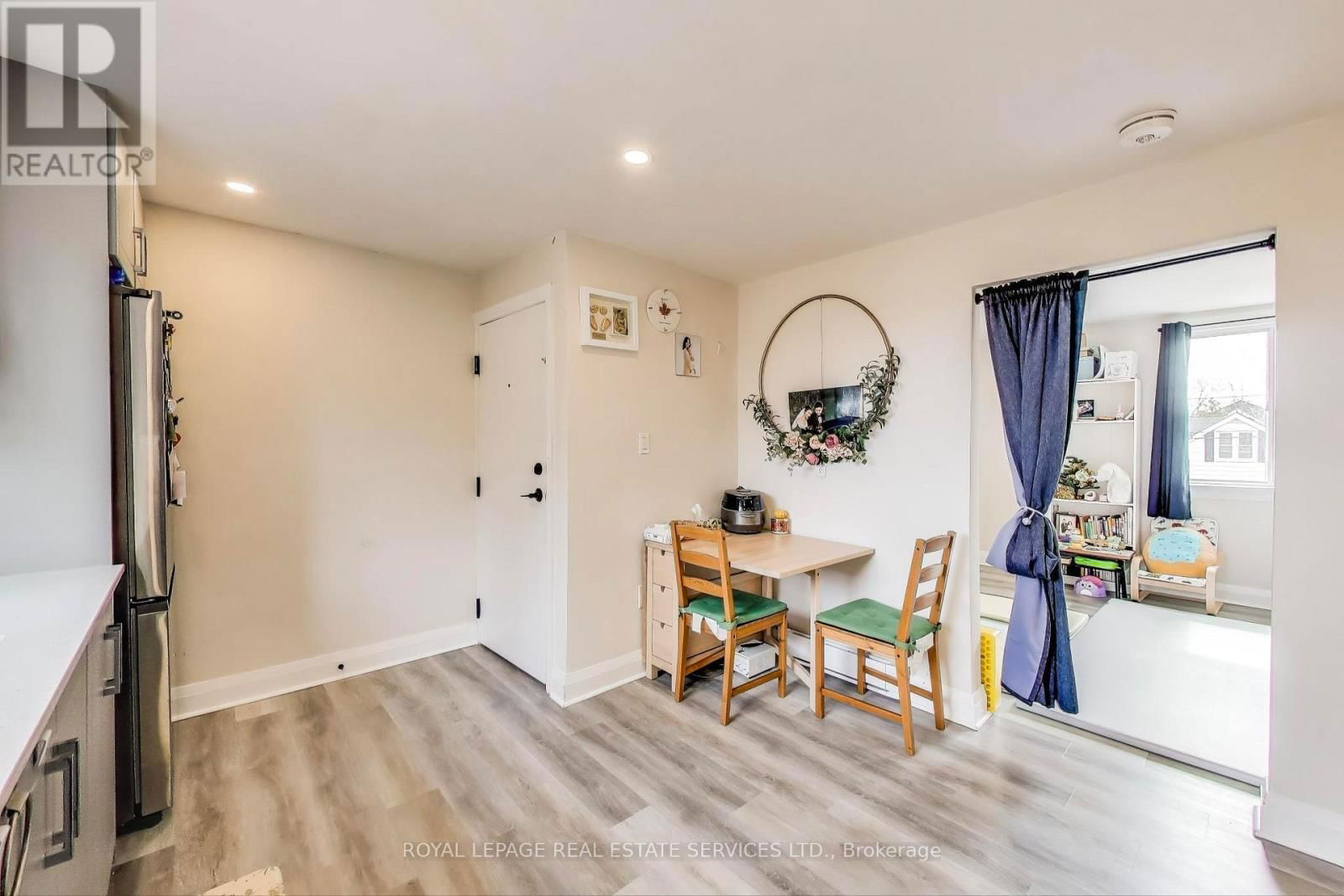 18 EWING STREET Image 29