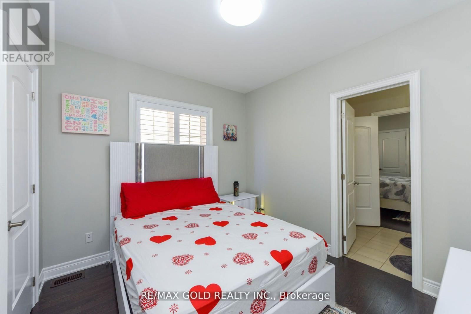16 DAIRYMAID ROAD Image 23