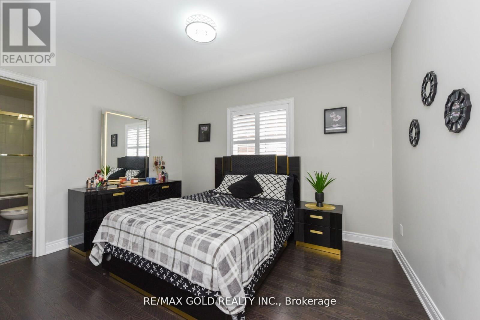 16 DAIRYMAID ROAD Image 25
