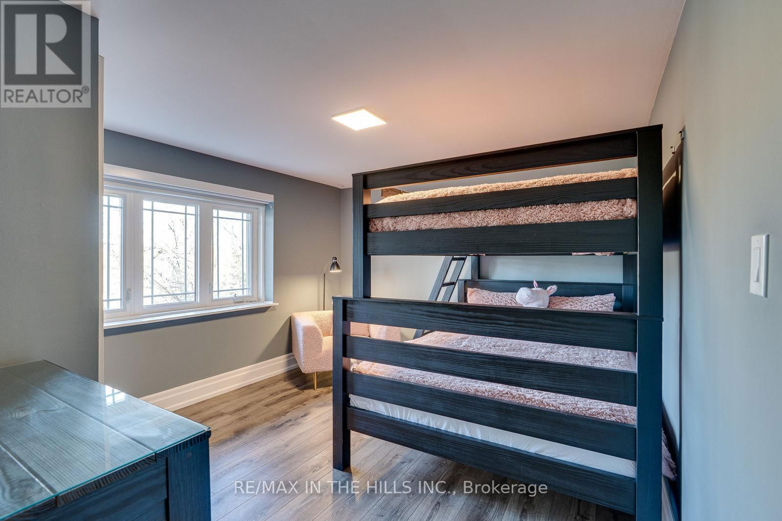15357 MCLAUGHLIN ROAD Image 25