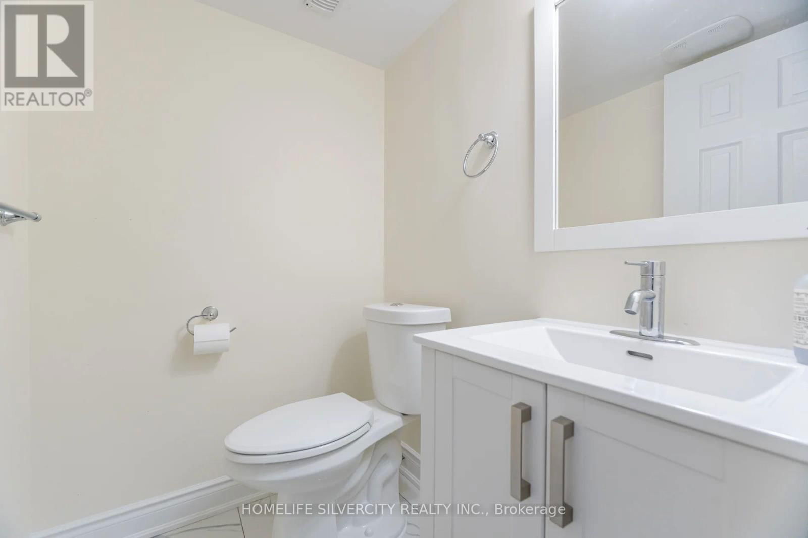 80 SCOTCHMERE CRESCENT Image 43