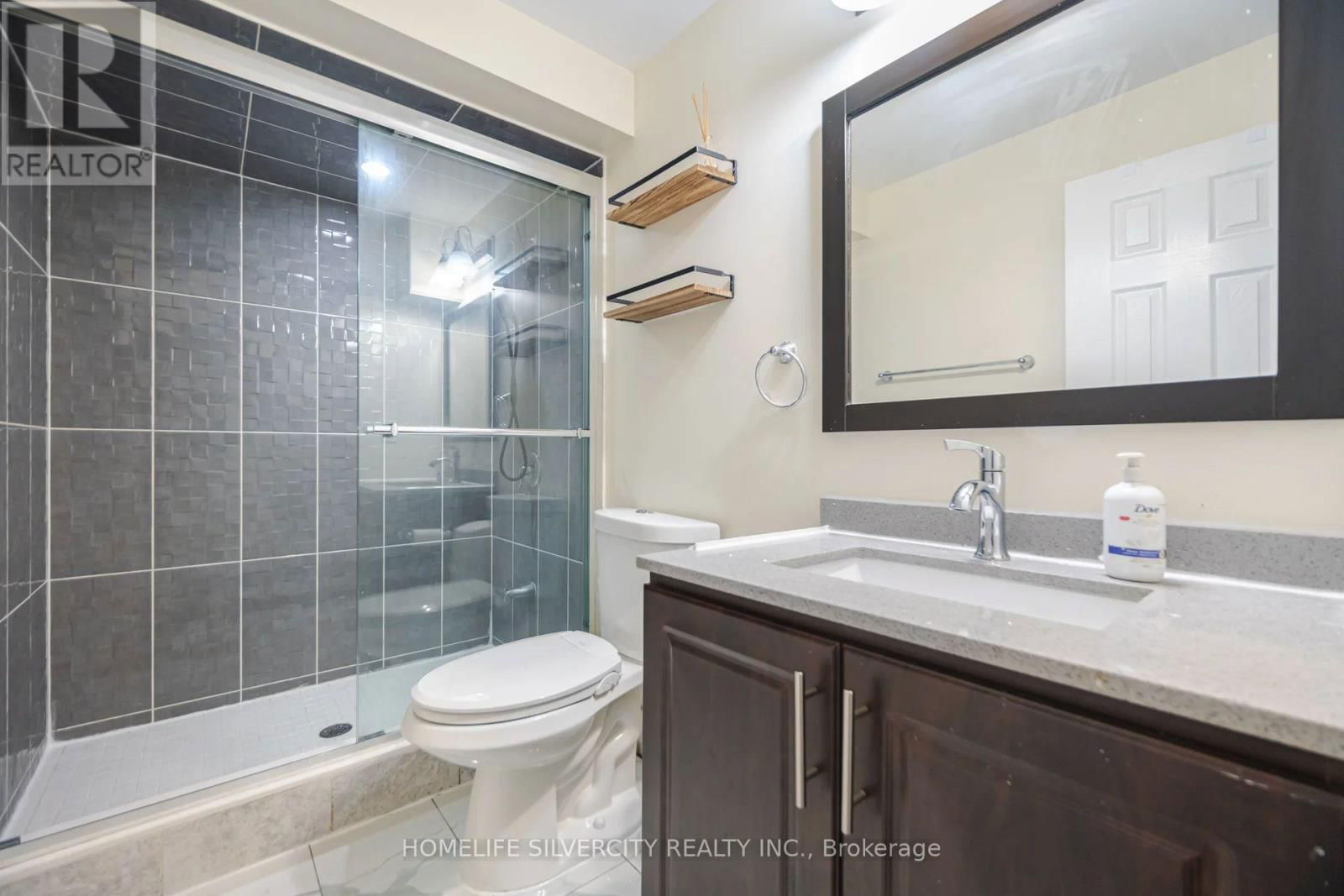 80 SCOTCHMERE CRESCENT Image 48