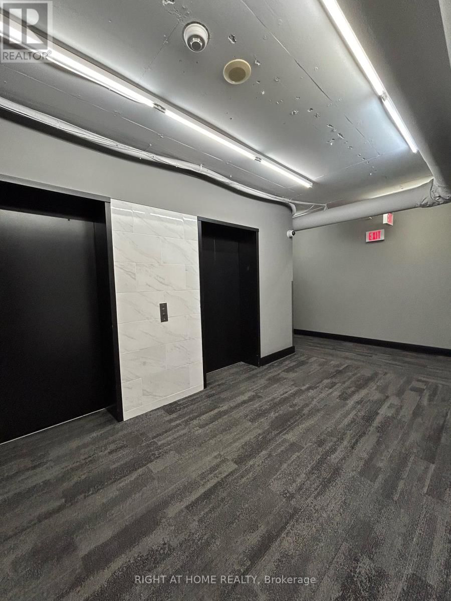 2109 - 38 JOE SHUSTER WAY Image 6