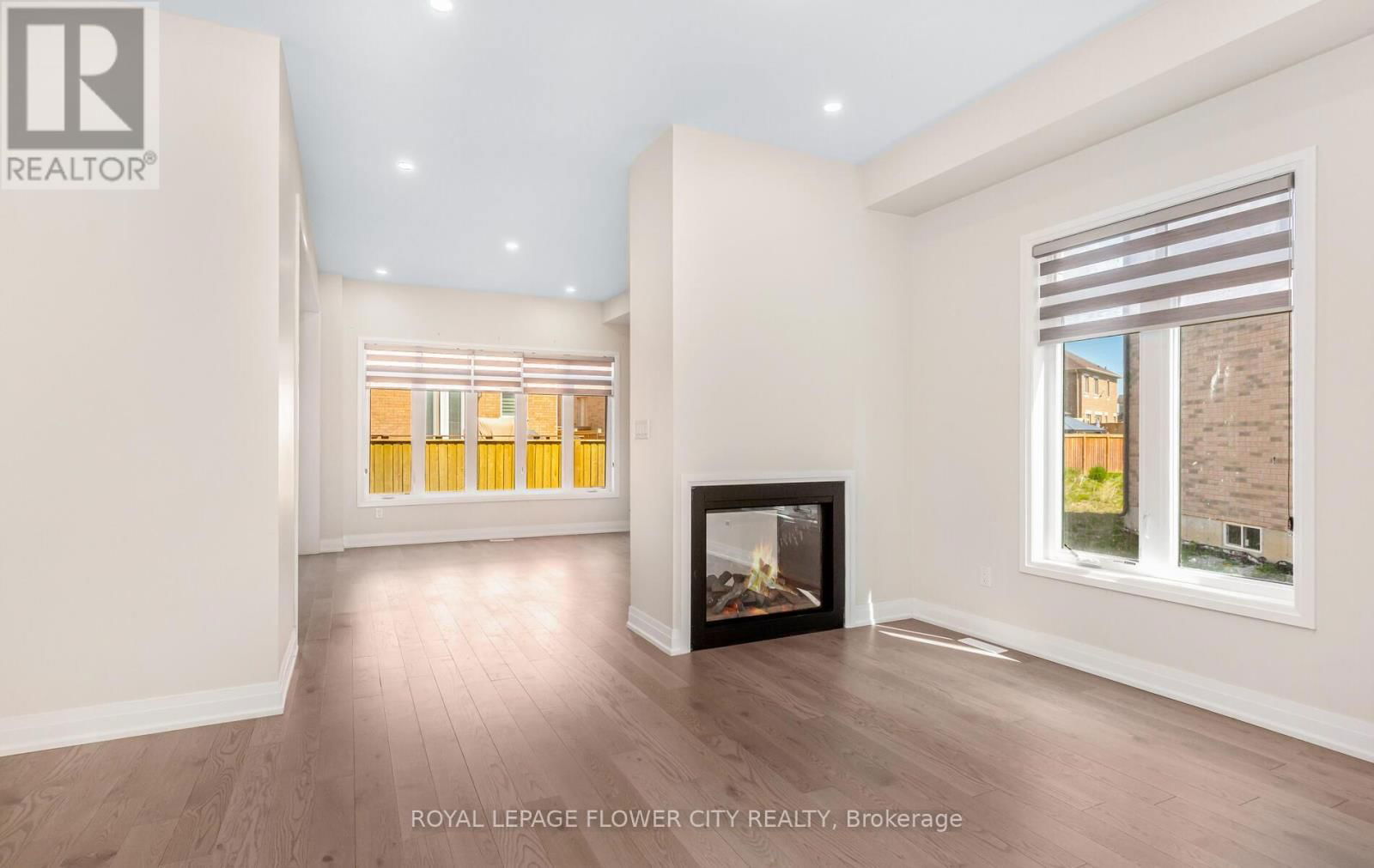 44 ROYAL FERN CRESCENT Image 10