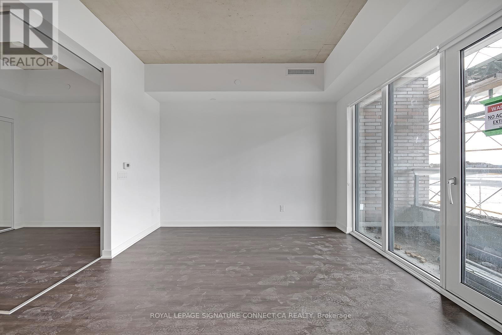 519 - 1808 ST CLAIR AVENUE WEST Image 20