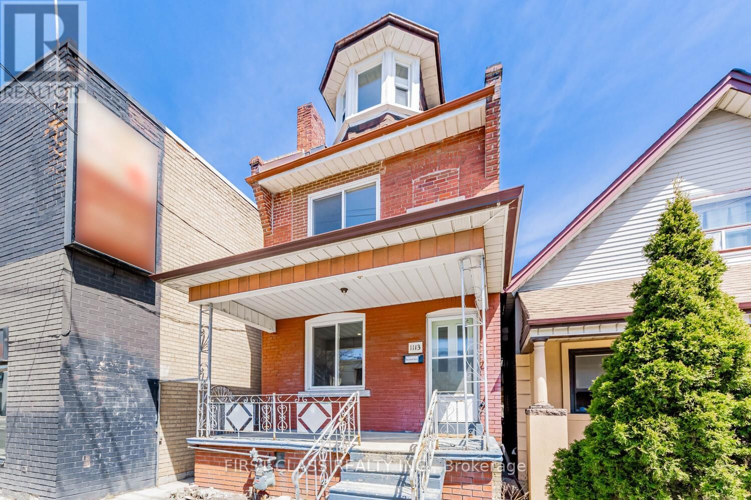 1113 DUFFERIN STREET Image 1