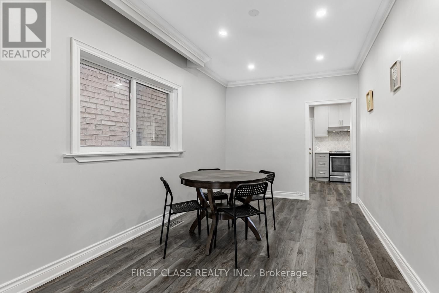 1113 DUFFERIN STREET Image 5