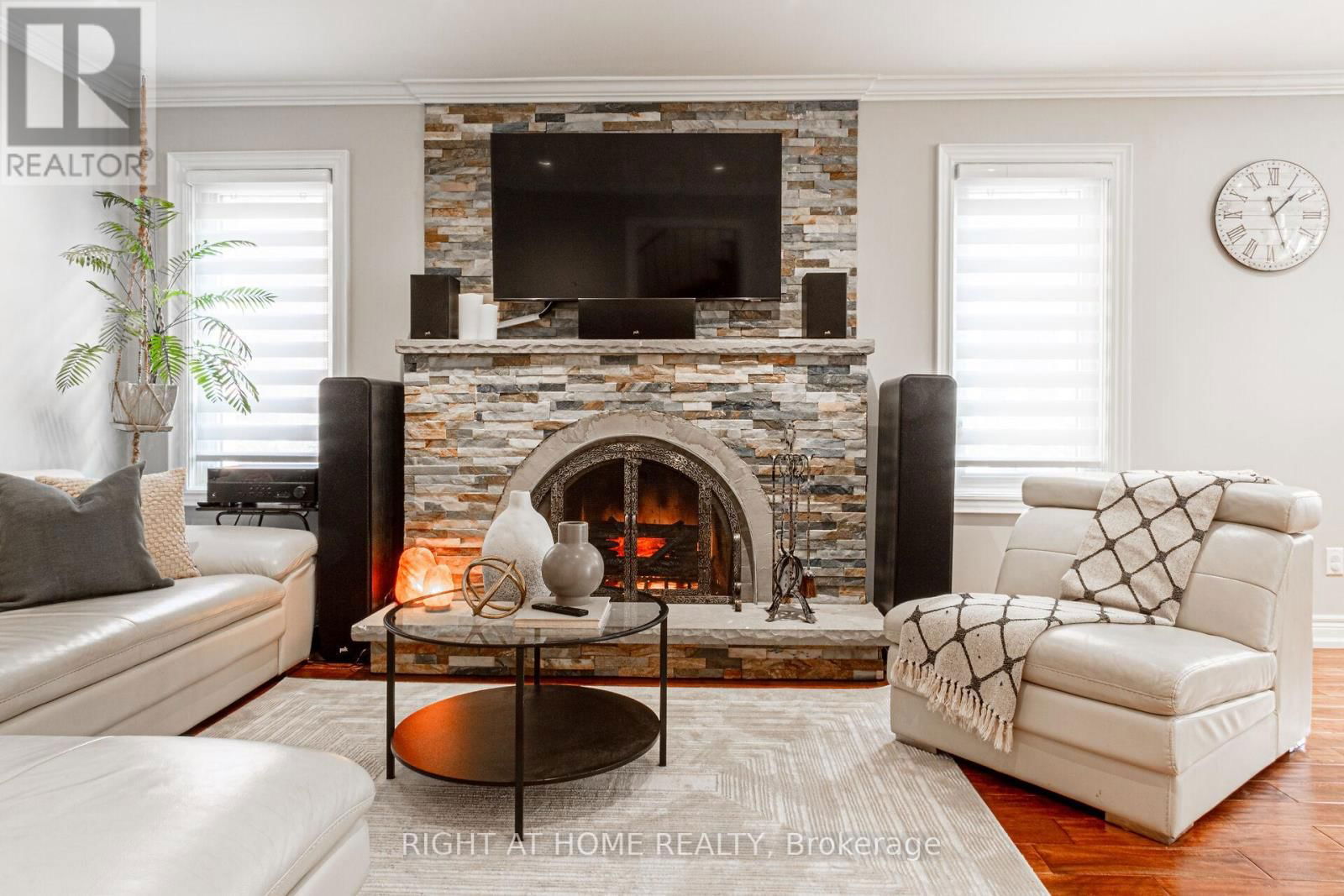 4302 HIGHGATE CRESCENT Image 13