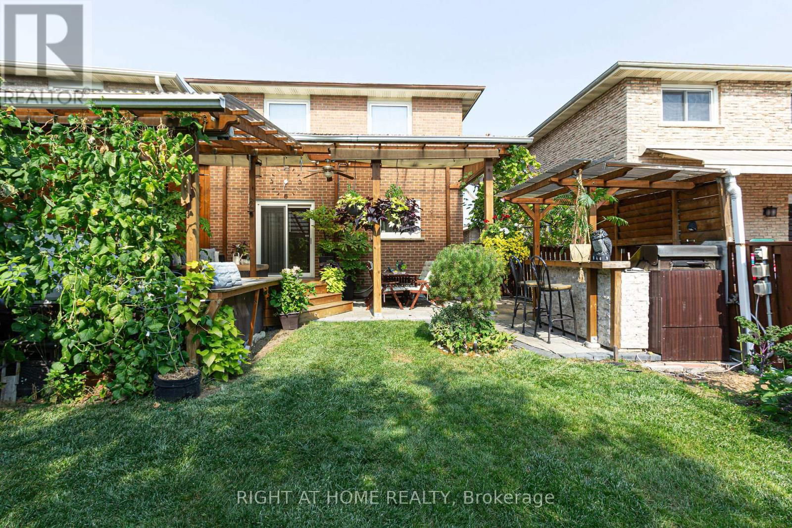 4302 HIGHGATE CRESCENT Image 22