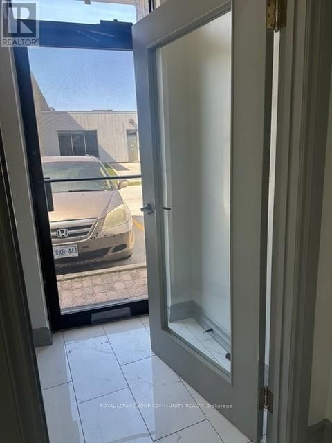 7 - 1080 TRISTAR DRIVE Image 3