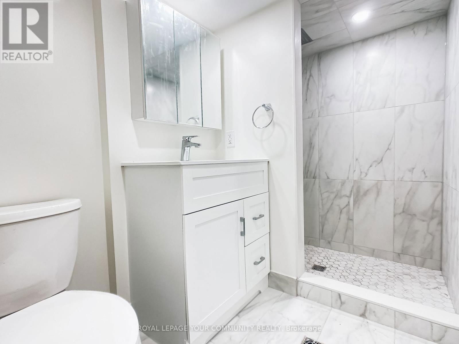 1623 KEELE STREET Image 17