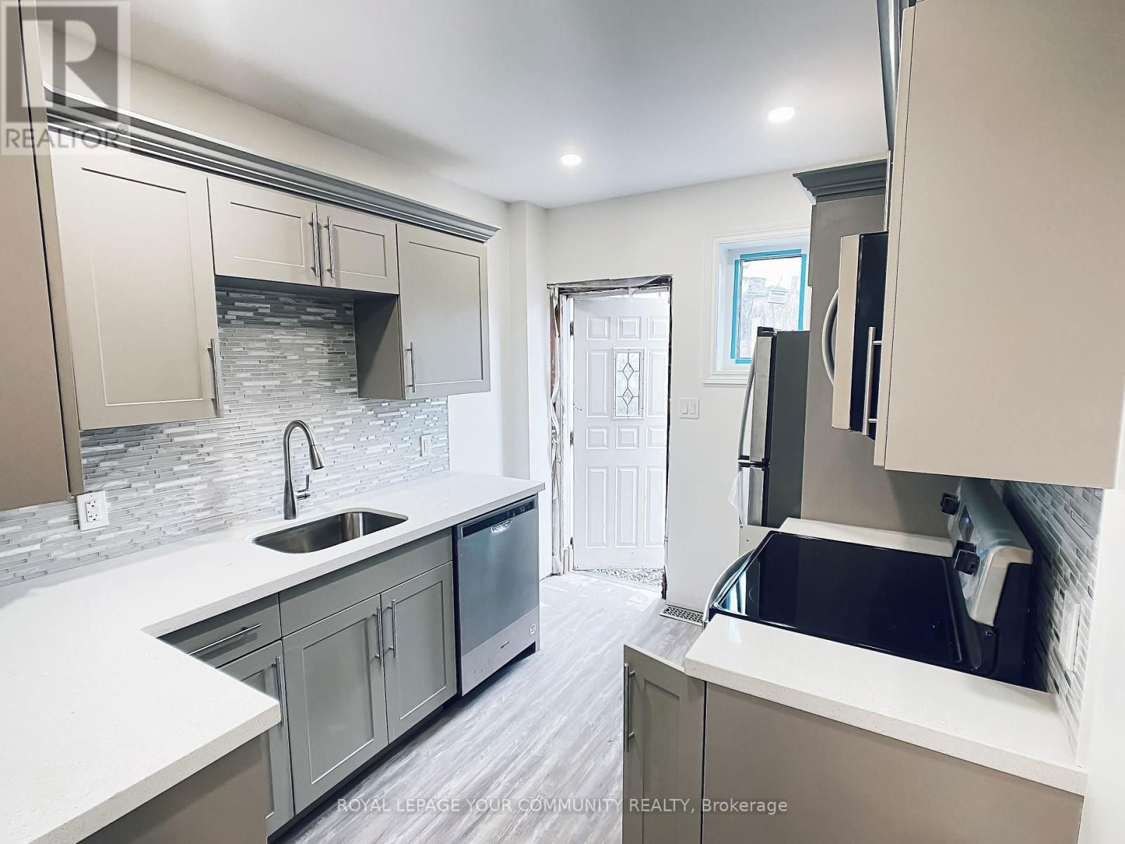 1623 KEELE STREET Image 2