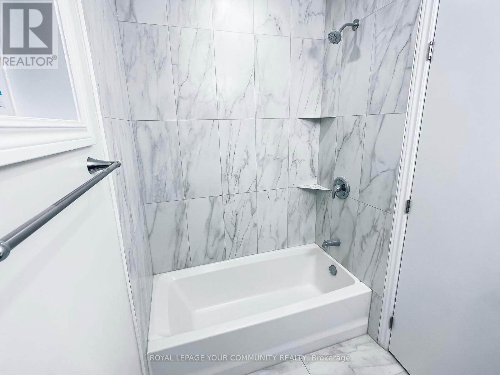 1623 KEELE STREET Image 9