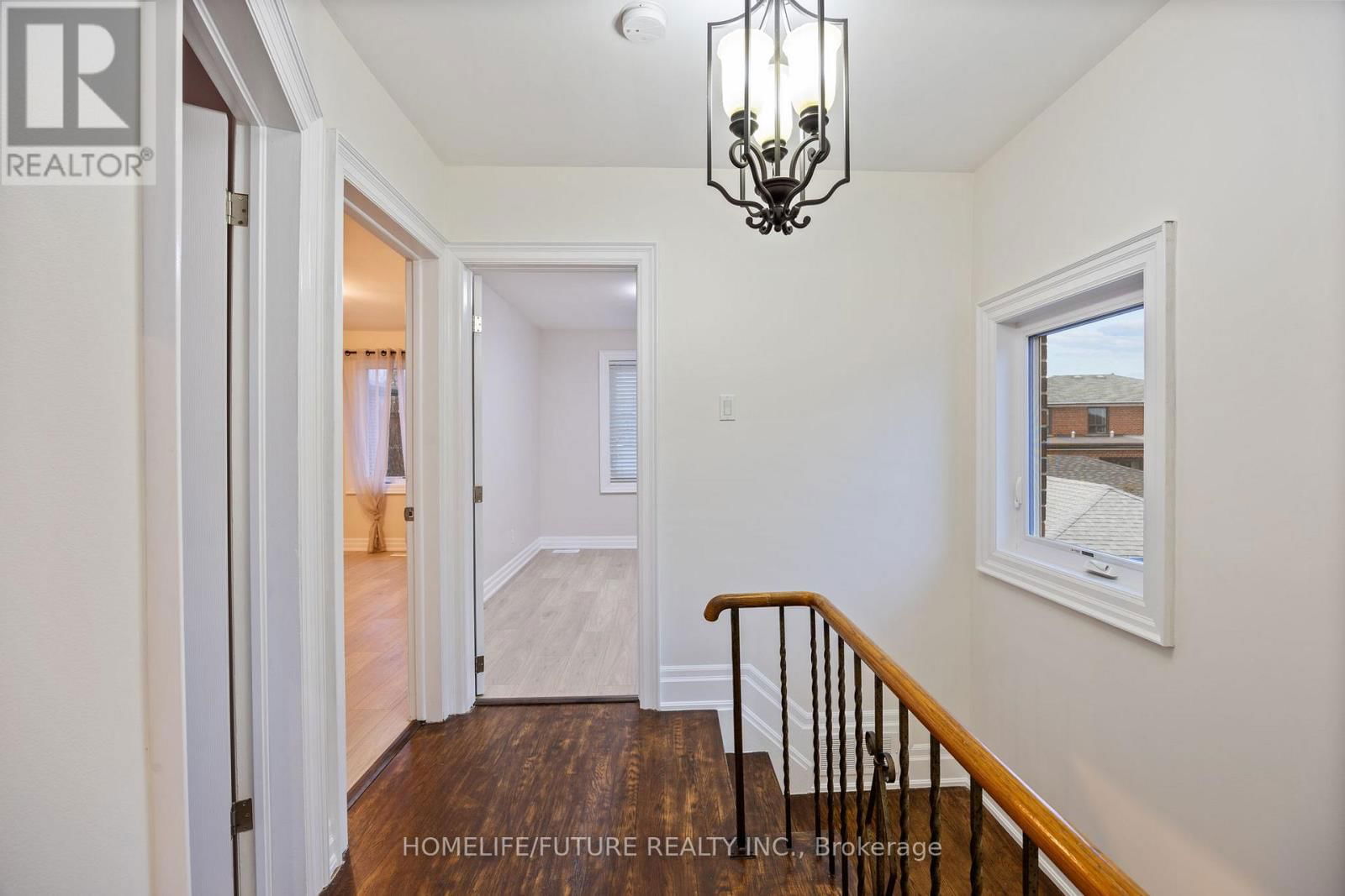 71 HAGAR AVENUE Image 19