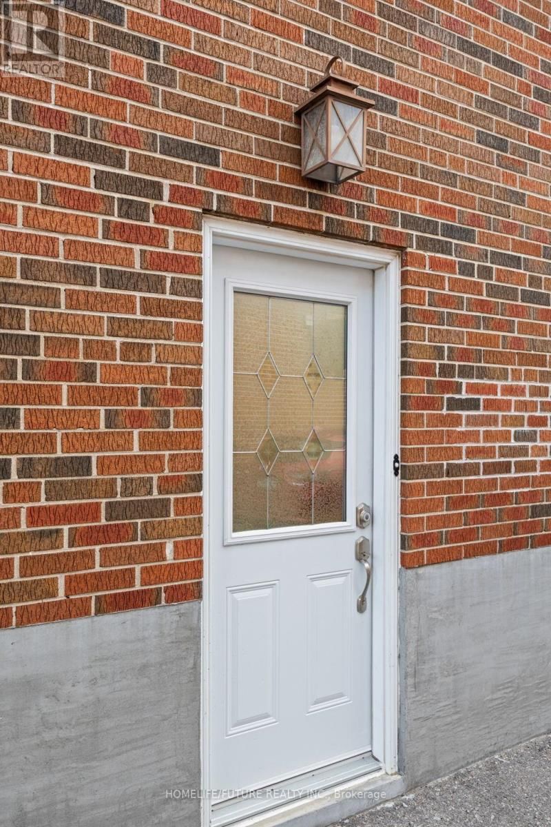 71 HAGAR AVENUE Image 27