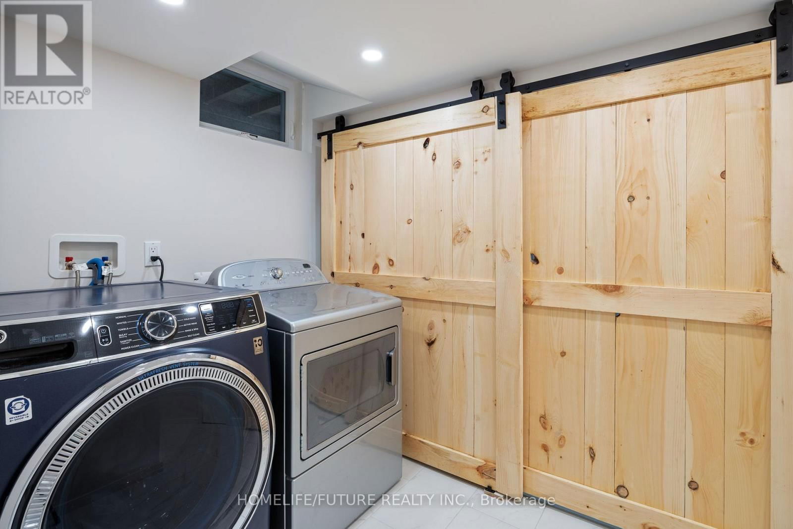 71 HAGAR AVENUE Image 36