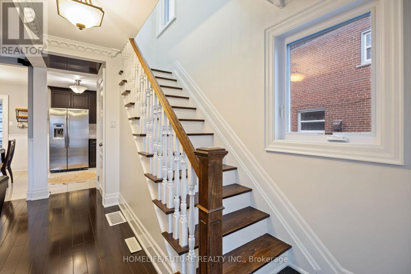 71 HAGAR AVENUE Image 5