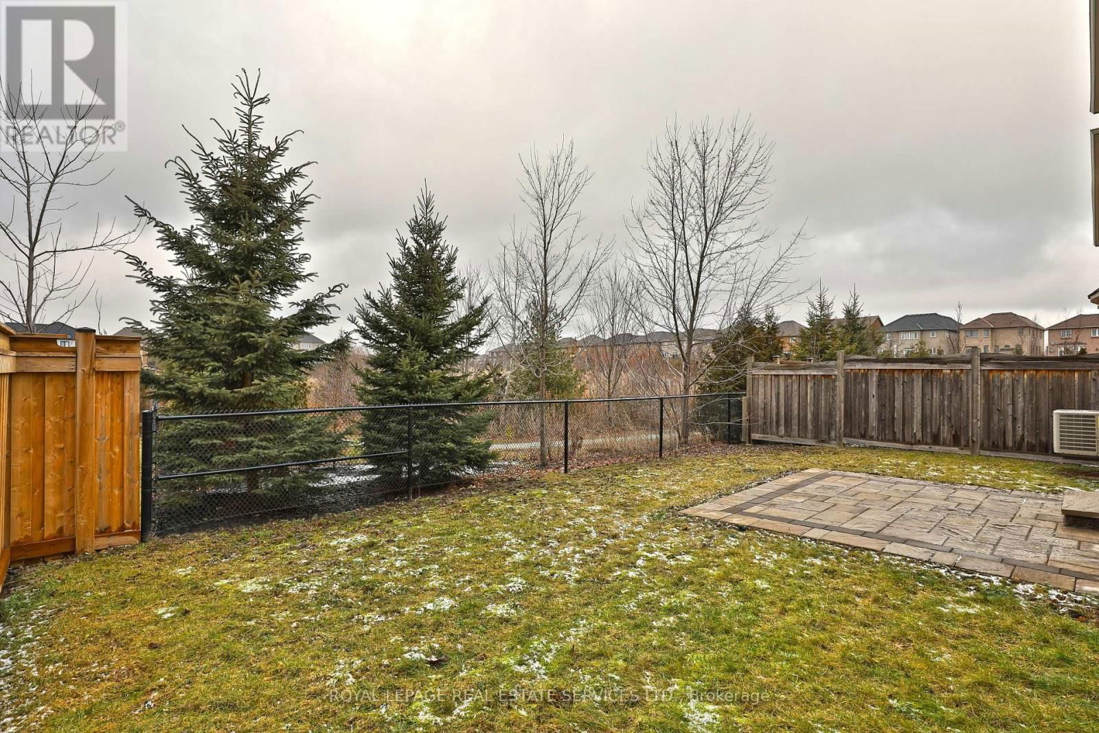 2383 CALLOWAY DRIVE Image 19