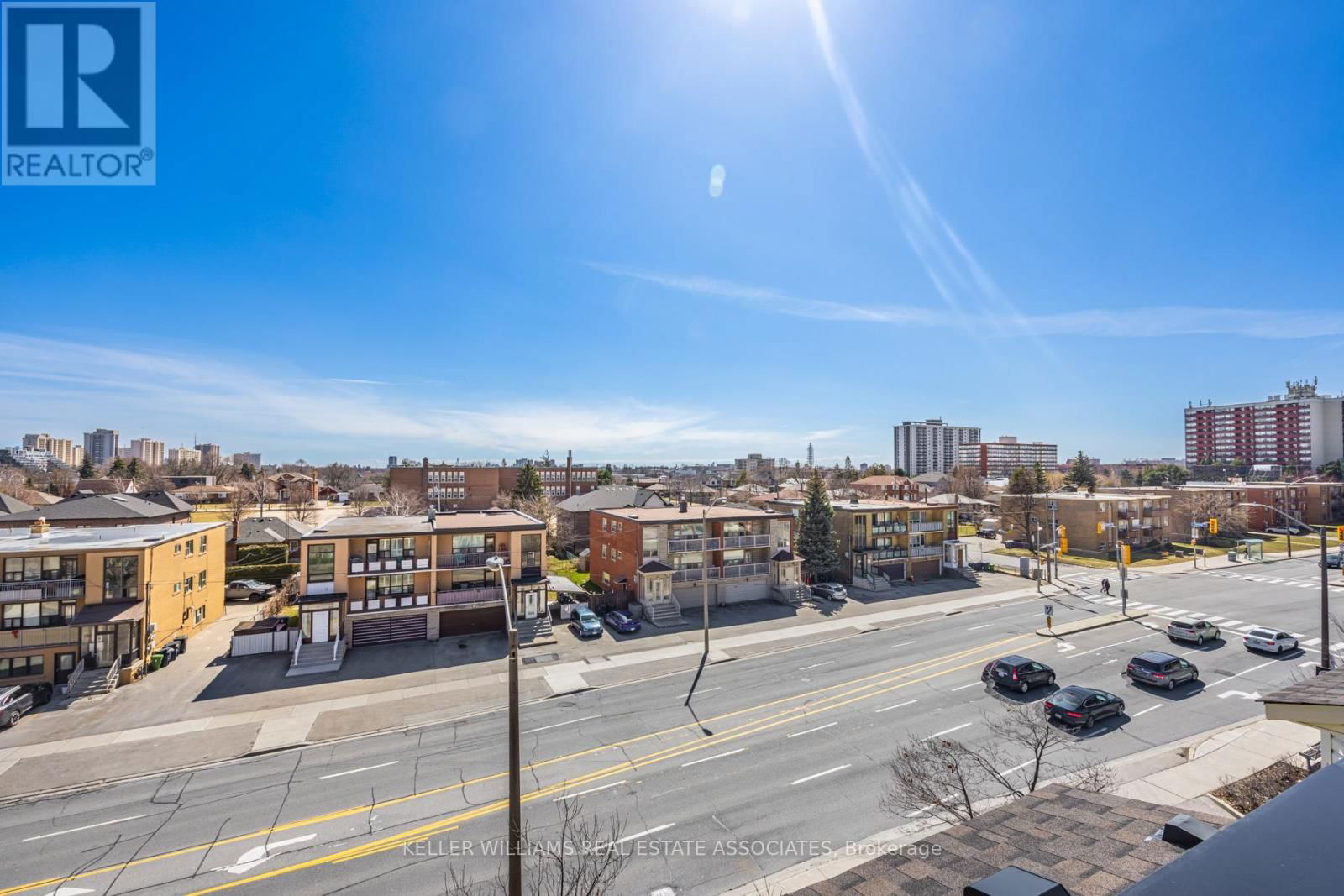 15 - 760 LAWRENCE AVENUE WEST Image 27