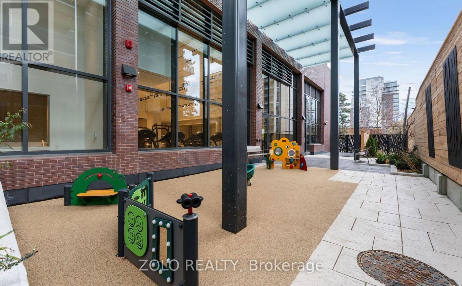 223 - 28 ANN STREET Image 21