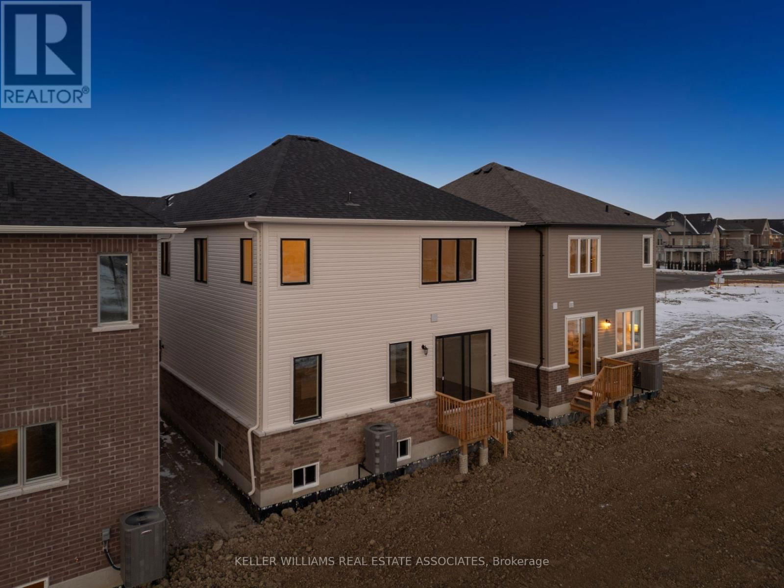 14 ASTER WOODS DRIVE Image 33