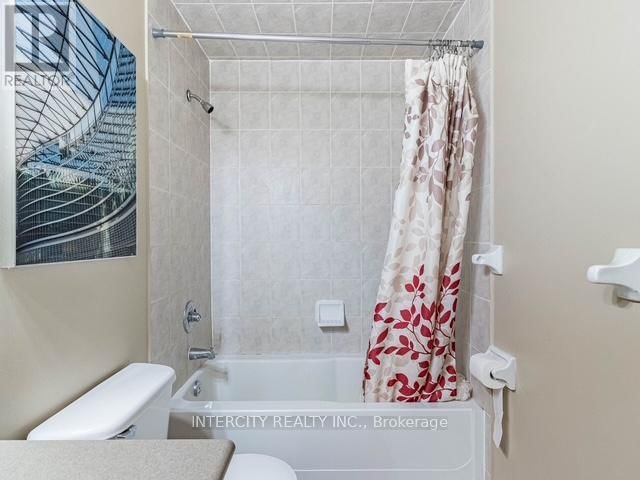 35 FONTAINEBLEU ROAD Image 21