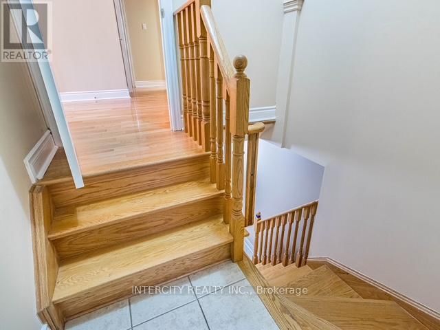 35 FONTAINEBLEU ROAD Image 23