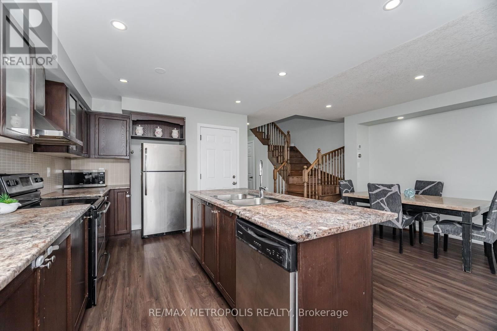 4 EDSEL ROAD Image 9